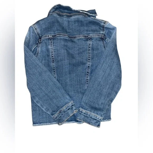 Stylish Blue Denim Jacket for Kids - Picture 2 of 3